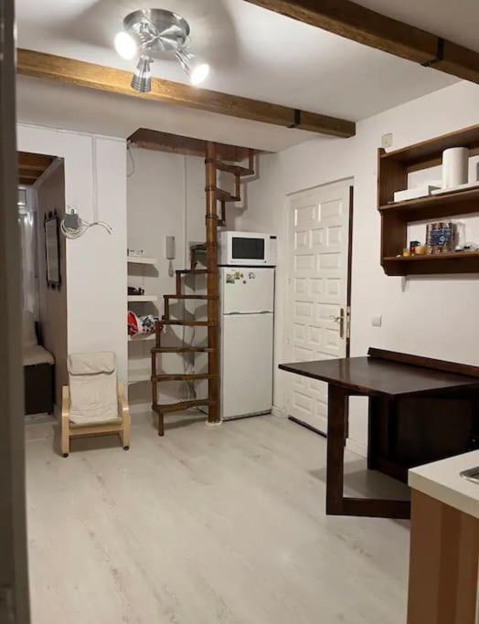 Apartamento Acogedor En ビリャヌア エクステリア 写真
